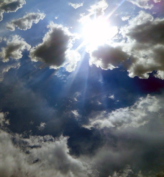 Ray_of_light_by_notearsonshow